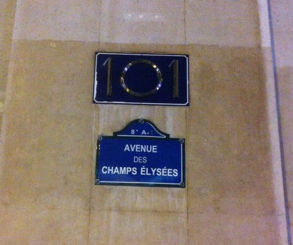 Panneau rue des Champs Elysées